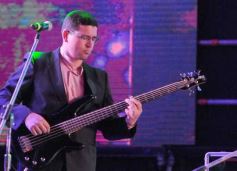 Foto de la galería: Festival del Litoral: se cumplió la cuarta noche con homenaje y despedida al eterno Ramón Ayala