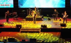 Foto de la galería: Festival del Litoral: se cumplió la cuarta noche con homenaje y despedida al eterno Ramón Ayala