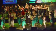 Foto de la galería: Festival del Litoral: se cumplió la cuarta noche con homenaje y despedida al eterno Ramón Ayala