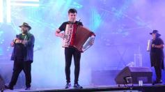 Foto de la galería: Festival del Litoral: se cumplió la cuarta noche con homenaje y despedida al eterno Ramón Ayala