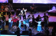Foto de la galería: Festival del Litoral: se cumplió la cuarta noche con homenaje y despedida al eterno Ramón Ayala