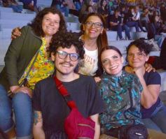 Foto de la galería: Festival del Litoral: se cumplió la cuarta noche con homenaje y despedida al eterno Ramón Ayala