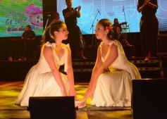Foto de la galería: Festival del Litoral: se cumplió la cuarta noche con homenaje y despedida al eterno Ramón Ayala