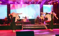 Foto de la galería: Festival del Litoral: se cumplió la cuarta noche con homenaje y despedida al eterno Ramón Ayala