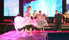 Foto de la galería: Festival del Litoral: se cumplió la cuarta noche con homenaje y despedida al eterno Ramón Ayala