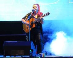 Foto de la galería: Festival del Litoral: se cumplió la cuarta noche con homenaje y despedida al eterno Ramón Ayala