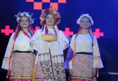 Foto de la galería: Festival del Litoral: se cumplió la cuarta noche con homenaje y despedida al eterno Ramón Ayala