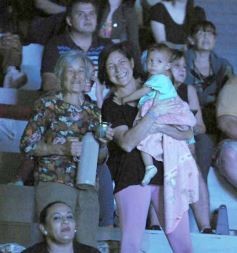 Foto de la galería: Festival del Litoral: se cumplió la cuarta noche con homenaje y despedida al eterno Ramón Ayala