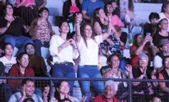 Foto de la galería: Festival del Litoral: se cumplió la cuarta noche con homenaje y despedida al eterno Ramón Ayala