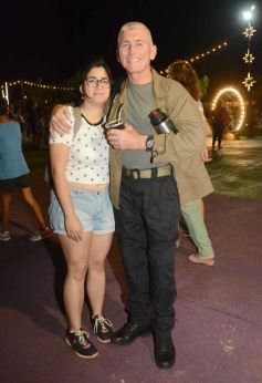 Foto de la galería: Parque de las Fiestas: se encendió el arbolito y la Navidad ya se prepara con alegría familiar en la ciudad