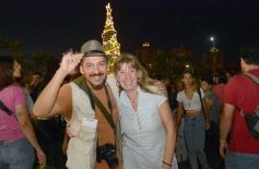 Foto de la galería: Parque de las Fiestas: se encendió el arbolito y la Navidad ya se prepara con alegría familiar en la ciudad