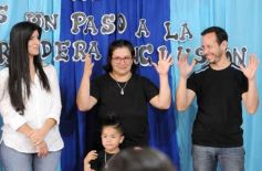 Foto de la galería: Hacia la inclusión: nuevos intérpretes de lengua de señas culminaron su formación en Garupá