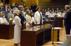 Foto de la galería: Jura del 10 de diciembre: fotos de lo que fue la asunción de las autoridades electas en Misiones