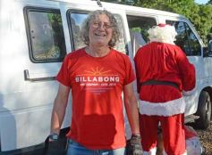 Foto de la galería: Papanoelada Solidaria: la Navidad no esperó al 25 y se adelantó en moto en Posadas