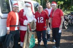 Foto de la galería: Papanoelada Solidaria: la Navidad no esperó al 25 y se adelantó en moto en Posadas