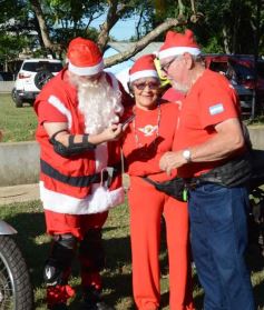 Foto de la galería: Papanoelada Solidaria: la Navidad no esperó al 25 y se adelantó en moto en Posadas