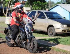 Foto de la galería: Papanoelada Solidaria: la Navidad no esperó al 25 y se adelantó en moto en Posadas