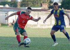 Foto de la galería: Regional Amateur: después del festejo en ida y vuelta, Mitre va por los cuartos de final