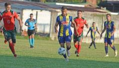 Foto de la galería: Regional Amateur: después del festejo en ida y vuelta, Mitre va por los cuartos de final