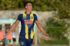 Foto de la galería: Regional Amateur: después del festejo en ida y vuelta, Mitre va por los cuartos de final