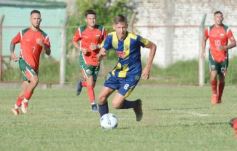 Foto de la galería: Regional Amateur: después del festejo en ida y vuelta, Mitre va por los cuartos de final