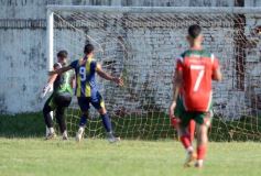 Foto de la galería: Regional Amateur: después del festejo en ida y vuelta, Mitre va por los cuartos de final
