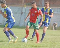 Foto de la galería: Regional Amateur: después del festejo en ida y vuelta, Mitre va por los cuartos de final