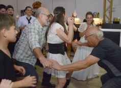 Foto de la galería: Con una fiesta memorable: Gabriela y Miquela dieron el si en Oberá