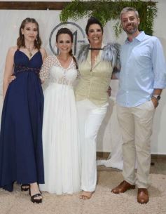 Foto de la galería: Con una fiesta memorable: Gabriela y Miquela dieron el si en Oberá