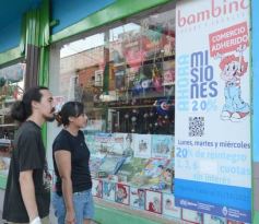 Foto de la galería: Fiestas en la ciudad: lo que se vio del movimiento y todo el color de las compras en la previa de la Navidad