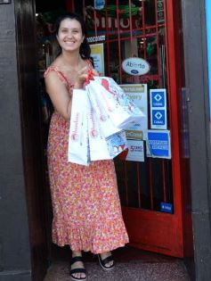 Foto de la galería: Fiestas en la ciudad: lo que se vio del movimiento y todo el color de las compras en la previa de la Navidad
