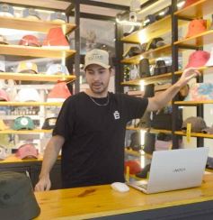 Foto de la galería: Fiestas en la ciudad: lo que se vio del movimiento y todo el color de las compras en la previa de la Navidad