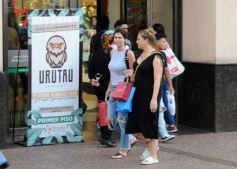 Foto de la galería: Fiestas en la ciudad: lo que se vio del movimiento y todo el color de las compras en la previa de la Navidad