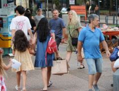 Foto de la galería: Fiestas en la ciudad: lo que se vio del movimiento y todo el color de las compras en la previa de la Navidad