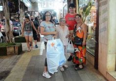 Foto de la galería: Fiestas en la ciudad: lo que se vio del movimiento y todo el color de las compras en la previa de la Navidad