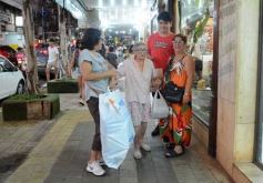 Foto de la galería: Fiestas en la ciudad: lo que se vio del movimiento y todo el color de las compras en la previa de la Navidad