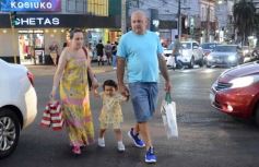 Foto de la galería: Fiestas en la ciudad: lo que se vio del movimiento y todo el color de las compras en la previa de la Navidad