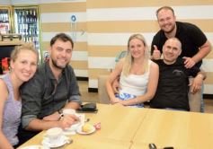 Foto de la galería: Las últimas del 2023: el año se despide con gente amiga y la buena onda que no se corta en la ciudad