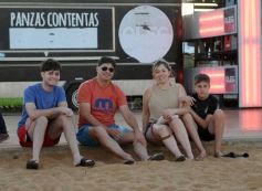 Foto de la galería: Tarde de disfrute en Costa Sur: el modo verano en la ciudad suma playa, recreación y descanso a orillas del Paraná