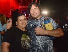 Foto de la galería: Festival de Verano: con una multitud presente, el Chaqueño Palavecino trajo show y folclore a la ciudad 