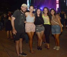 Foto de la galería: Festival de Verano: con una multitud presente, el Chaqueño Palavecino trajo show y folclore a la ciudad 