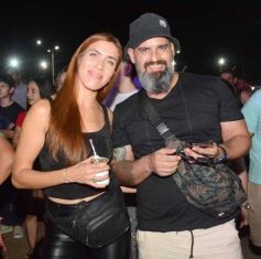 Foto de la galería: Festival de Verano: con una multitud presente, el Chaqueño Palavecino trajo show y folclore a la ciudad 