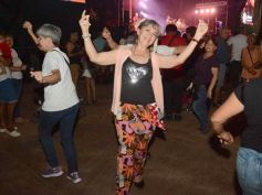 Foto de la galería: Festival de Verano: con una multitud presente, el Chaqueño Palavecino trajo show y folclore a la ciudad 