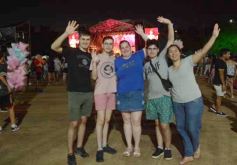 Foto de la galería: Festival de Verano: con una multitud presente, el Chaqueño Palavecino trajo show y folclore a la ciudad 