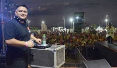 Foto de la galería: Festival de Verano: con una multitud presente, el Chaqueño Palavecino trajo show y folclore a la ciudad 