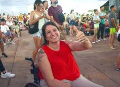 Foto de la galería: Festival de Verano: con una multitud presente, el Chaqueño Palavecino trajo show y folclore a la ciudad 