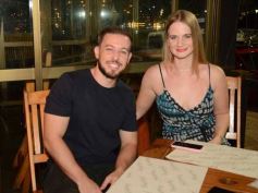 Foto de la galería: Noche de sábado: salida familiar, cena y música en vivo en otra vuelta por la costa posadeña