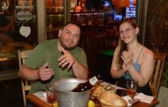 Foto de la galería: Noche de sábado: salida familiar, cena y música en vivo en otra vuelta por la costa posadeña