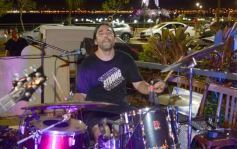 Foto de la galería: Noche de sábado: salida familiar, cena y música en vivo en otra vuelta por la costa posadeña