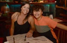 Foto de la galería: Noche de sábado: salida familiar, cena y música en vivo en otra vuelta por la costa posadeña